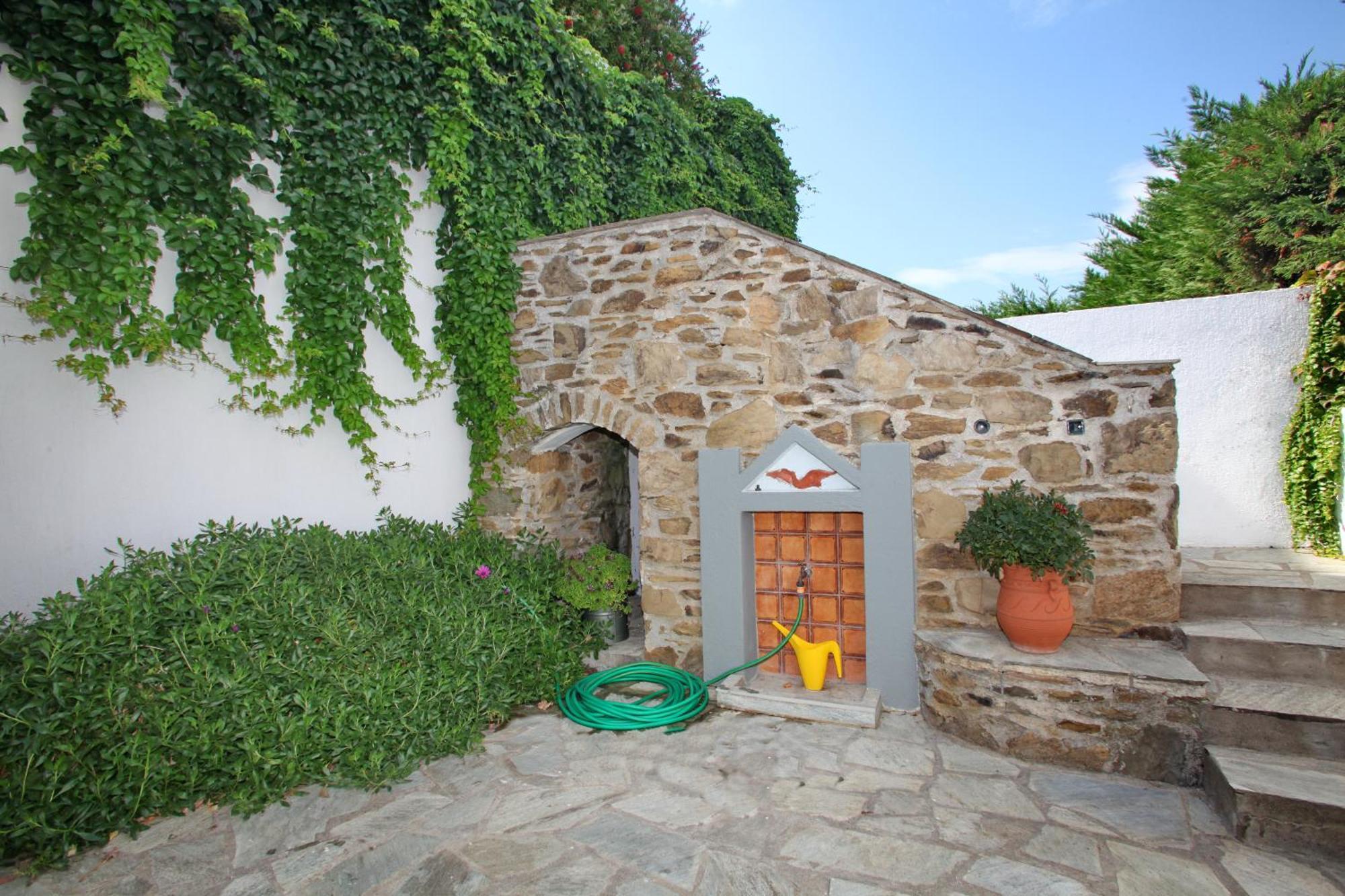 Stolios Apartment Skopelos Town Exterior photo