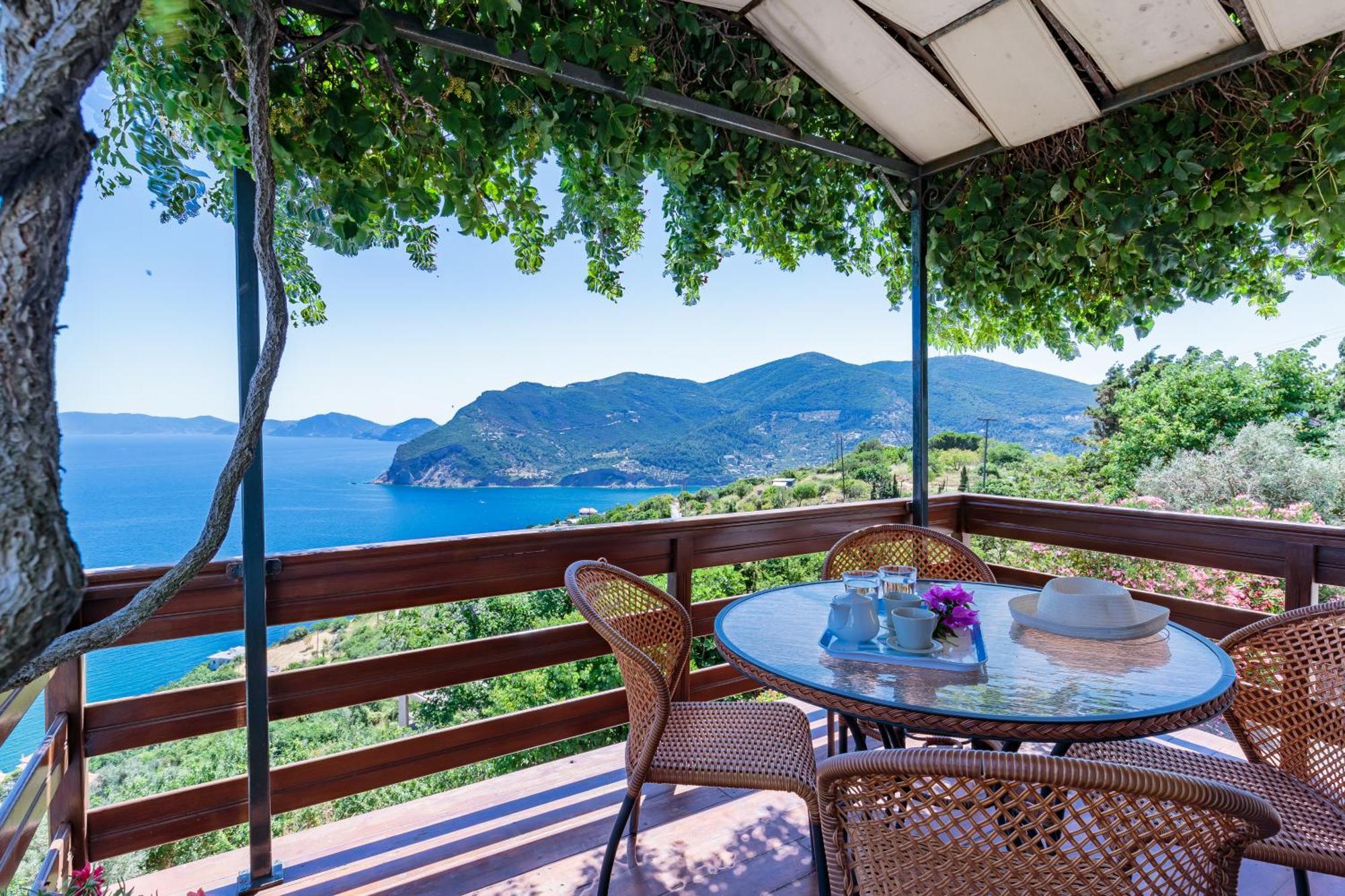 Stolios Apartment Skopelos Town Exterior photo