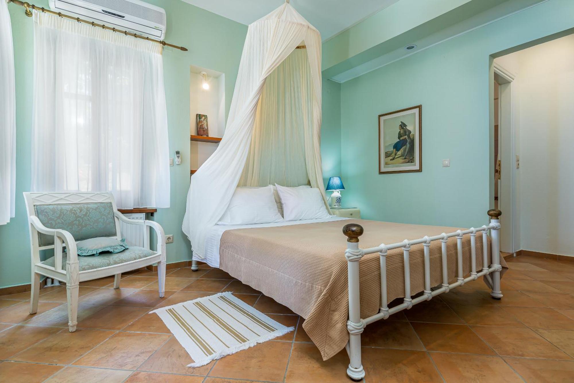 Stolios Apartment Skopelos Town Exterior photo