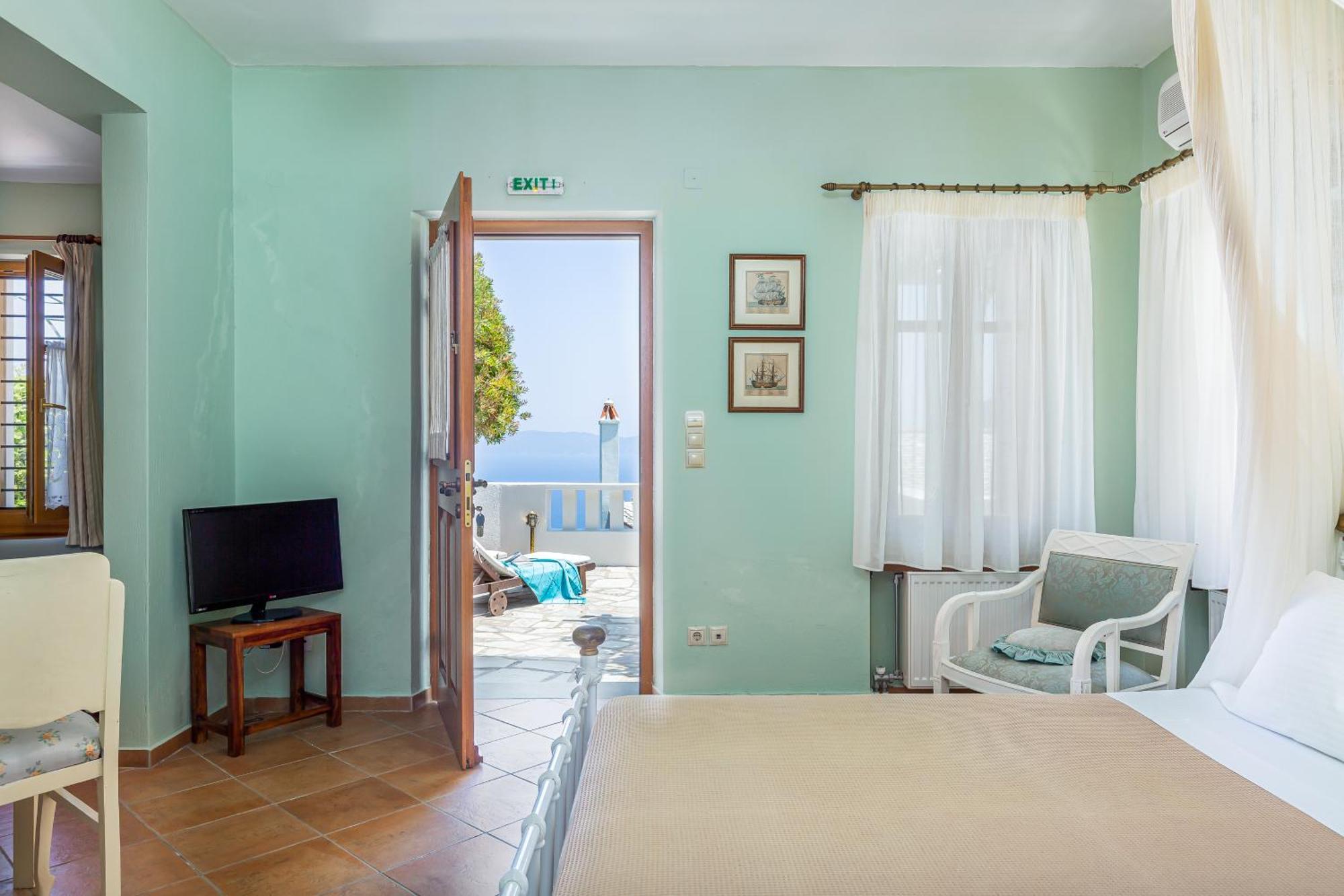 Stolios Apartment Skopelos Town Exterior photo