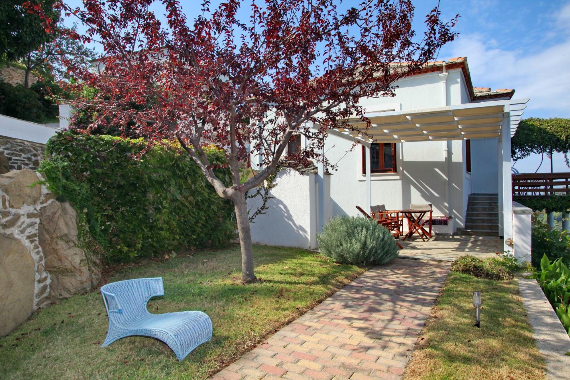 Stolios Apartment Skopelos Town Exterior photo