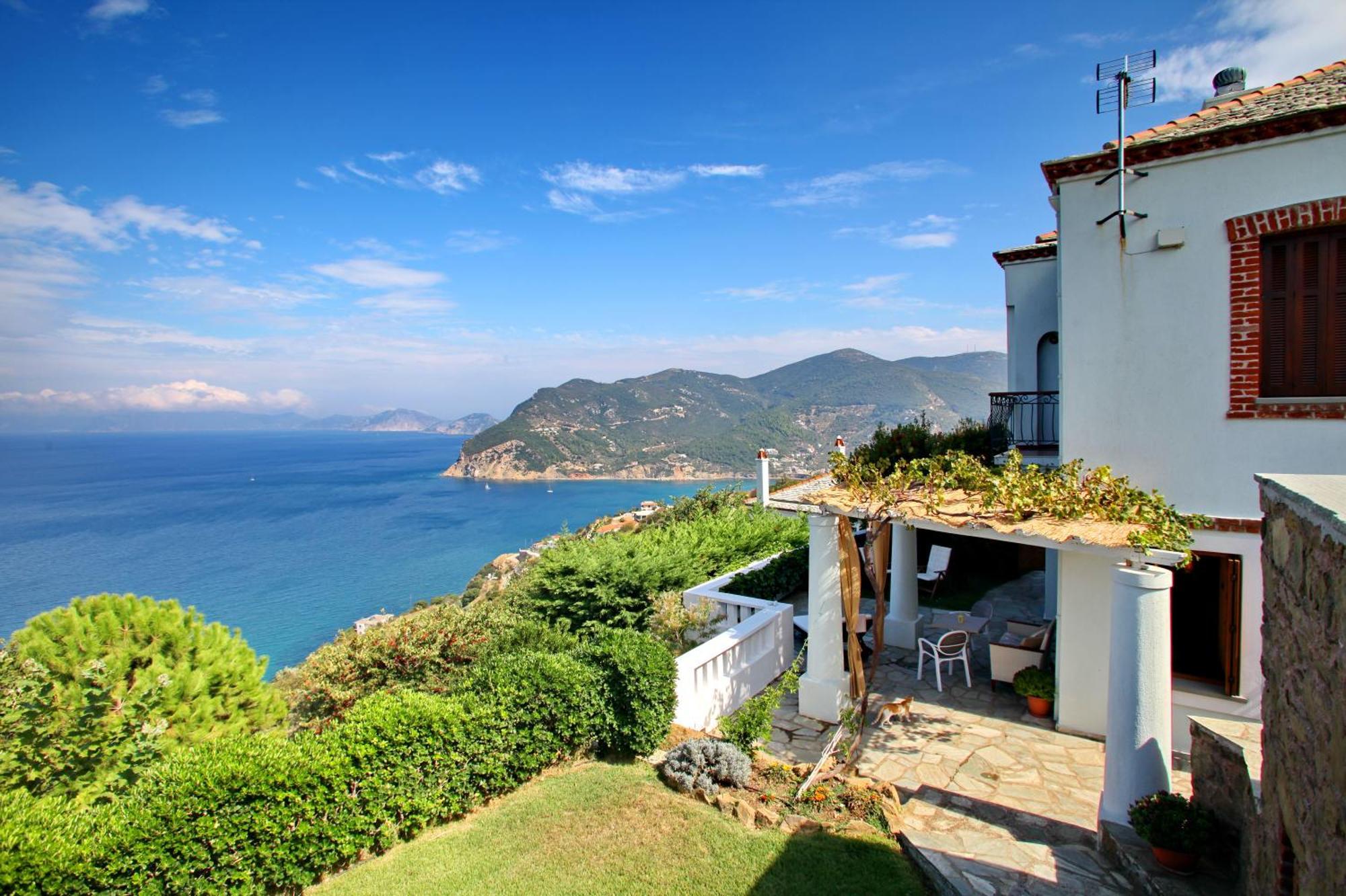 Stolios Apartment Skopelos Town Exterior photo
